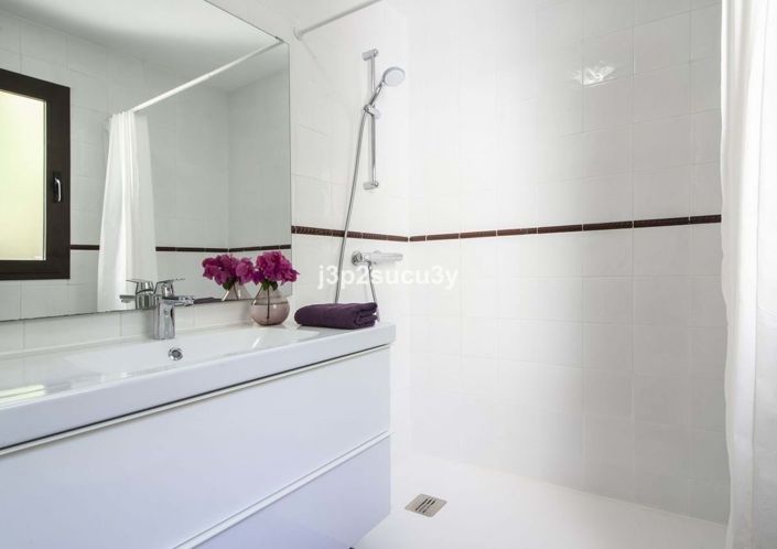 Image No.22-3 Bed Semi-Detached for sale