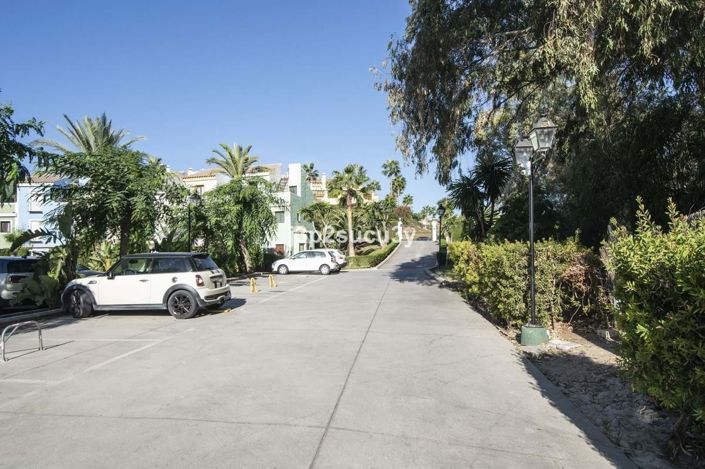 Image No.30-3 Bed Semi-Detached for sale