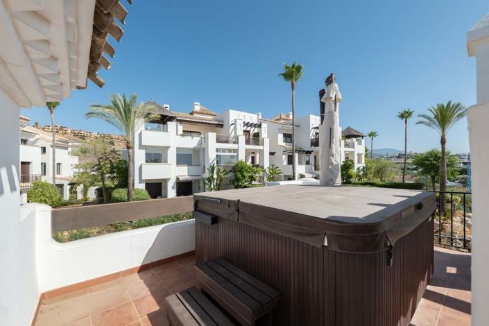 Image No.18-4 Bed Townhouse for sale