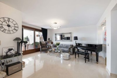 1447-662163-78d1f4f8b6655591b02d22fabb36a692d