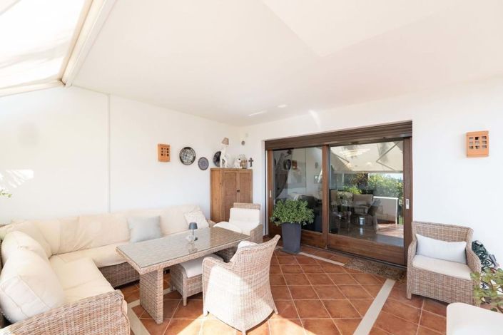 Image No.26-4 Bed Townhouse for sale