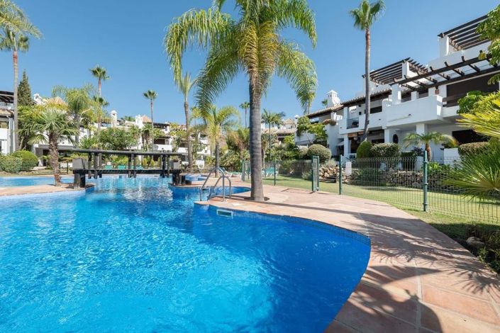 Image No.29-4 Bed Townhouse for sale