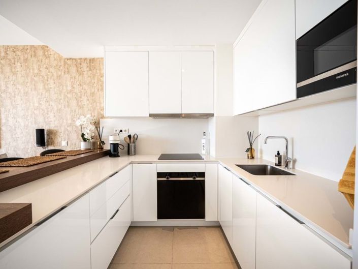 Image No.13-2 Bed Apartment for sale