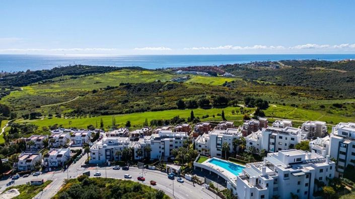 Image No.31-2 Bed Apartment for sale