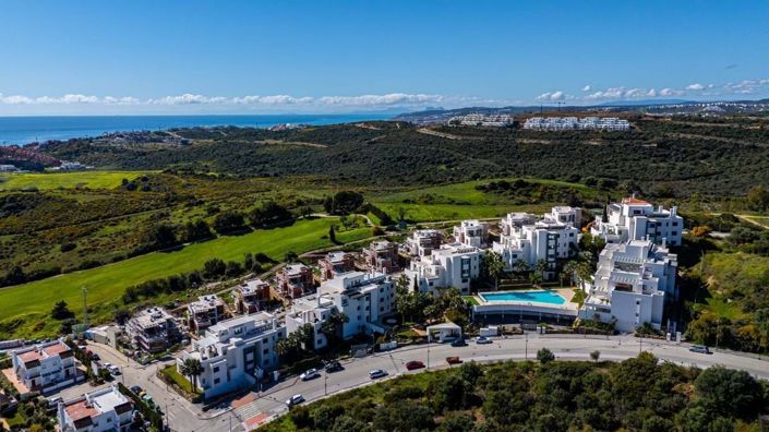 Image No.32-2 Bed Apartment for sale