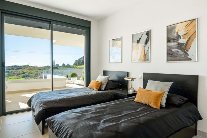 Image No.7-2 Bed Apartment for sale