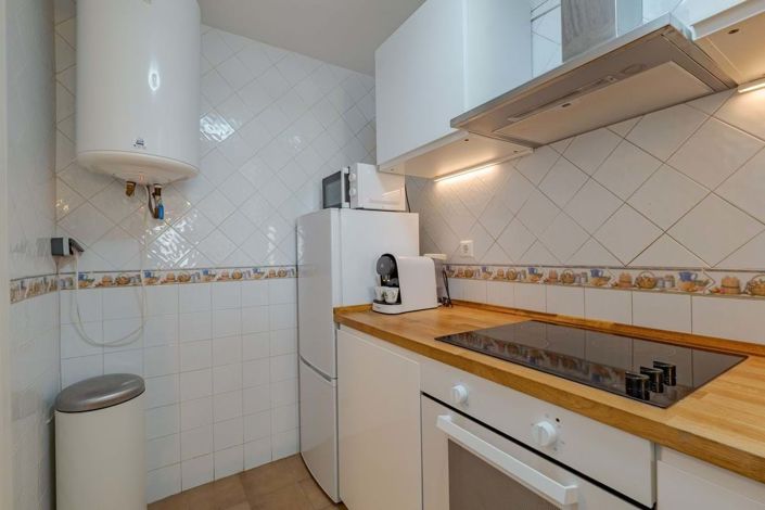 Image No.19-2 Bed Apartment for sale