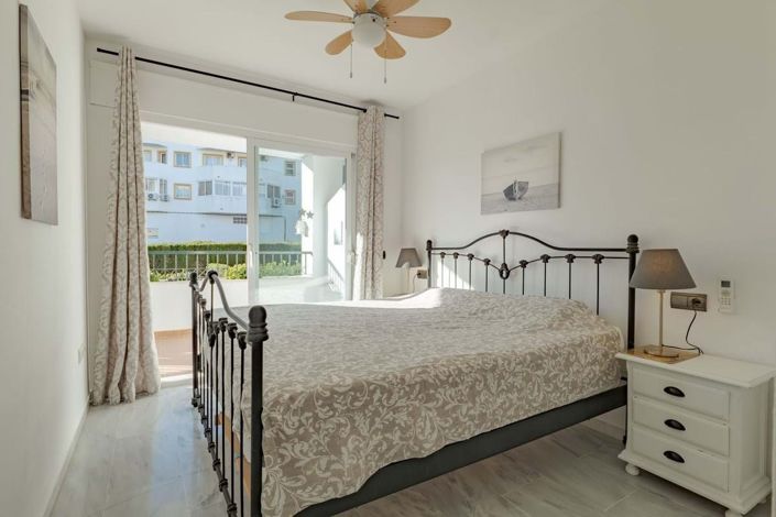 Image No.30-2 Bed Apartment for sale