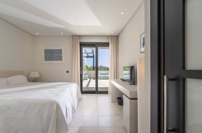 1447-660039-78d1f4f8b6655591b02d22fabb36a692d