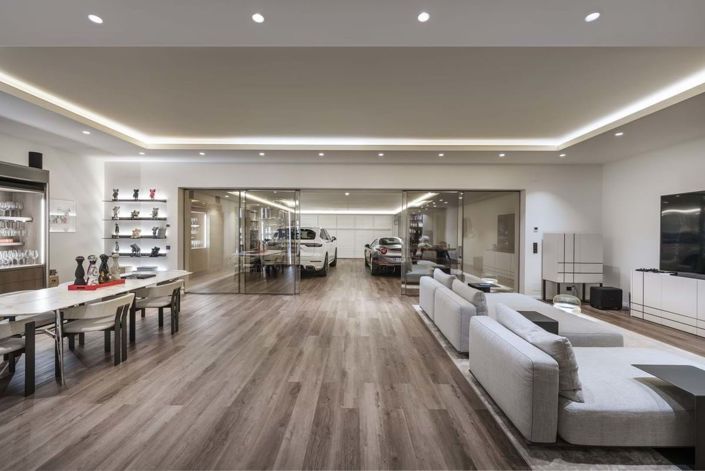 Image No.21-5 Bed Townhouse for sale