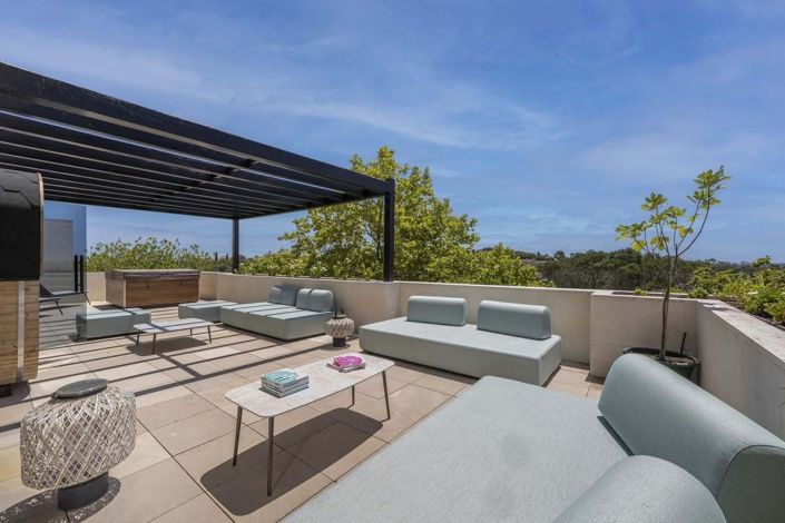 Image No.4-5 Bed Townhouse for sale