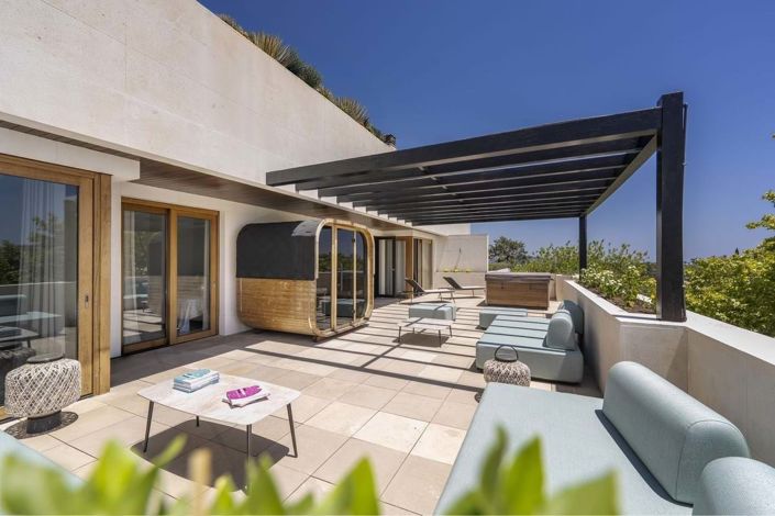 Image No.5-5 Bed Townhouse for sale