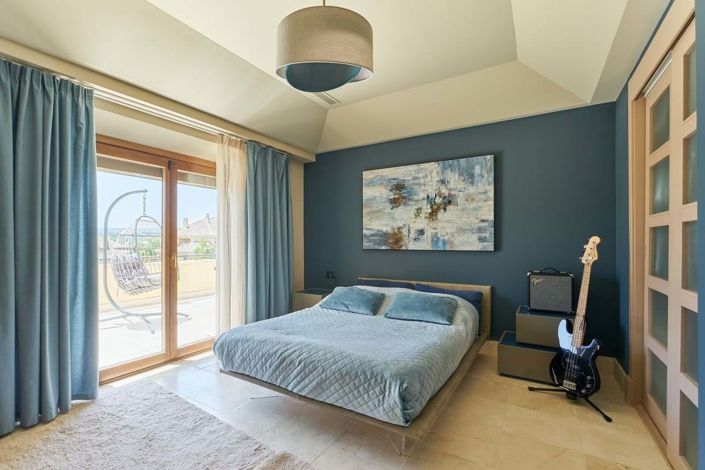 Image No.16-4 Bed Penthouse for sale