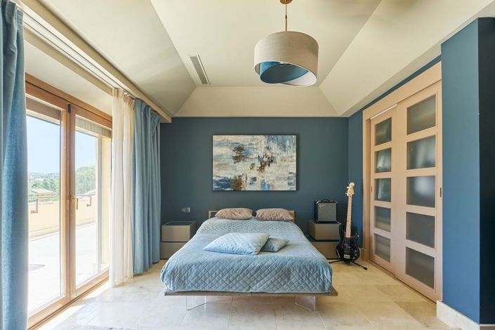 Image No.17-4 Bed Penthouse for sale