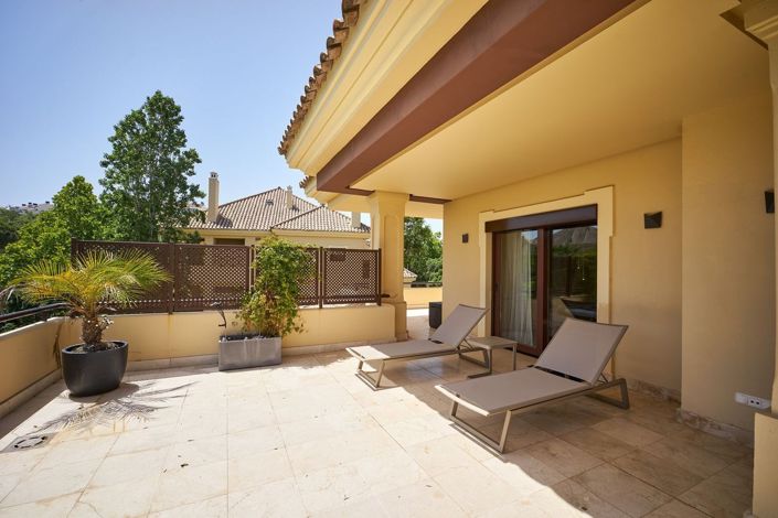 Image No.24-4 Bed Penthouse for sale