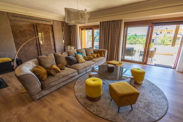 Image No.4-4 Bed Penthouse for sale