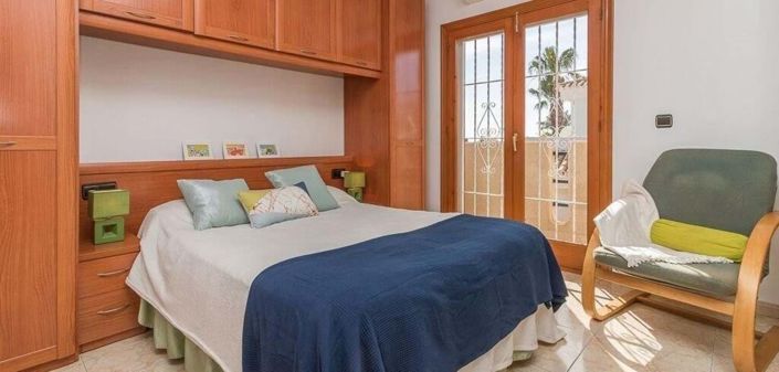 Image No.9-3 Bed Townhouse for sale