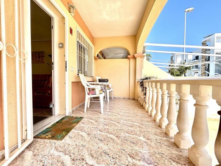 Image No.32-3 Bed Townhouse for sale