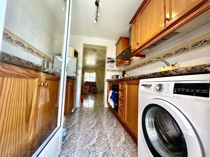 Image No.6-3 Bed Townhouse for sale