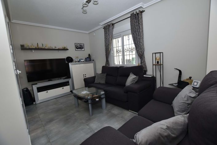 Image No.8-3 Bed Villa for sale