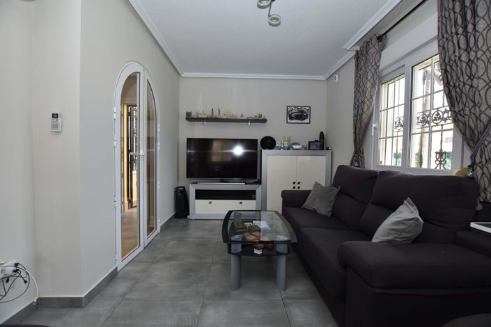 Image No.9-3 Bed Villa for sale