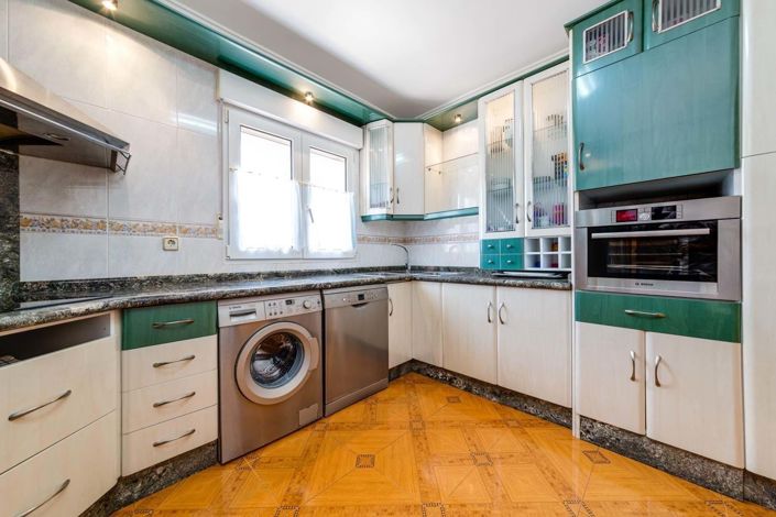 Image No.16-4 Bed Villa for sale