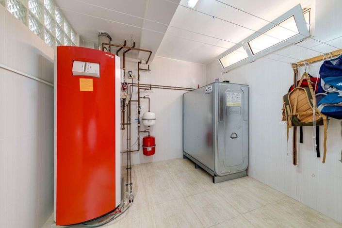 Image No.42-4 Bed Villa for sale