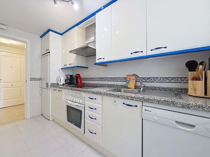 Image No.17-2 Bed Apartment for sale