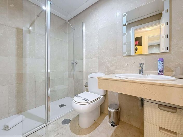 Image No.34-2 Bed Apartment for sale