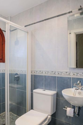 Image No.39-3 Bed Townhouse for sale