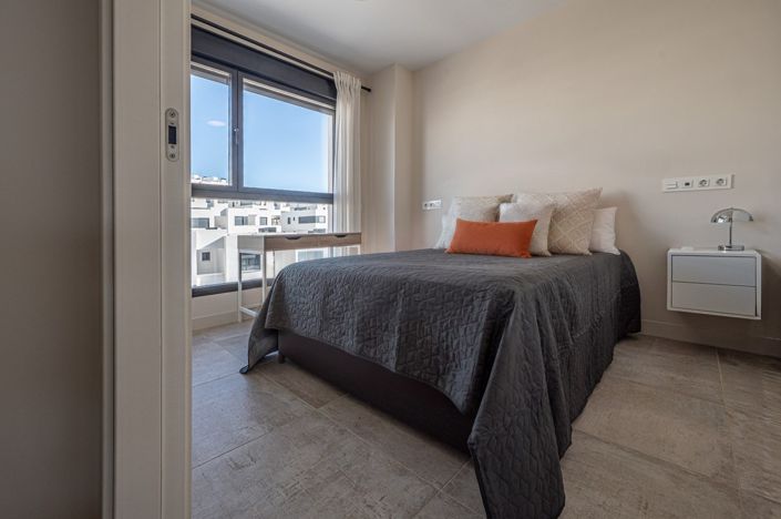 Image No.30-3 Bed Apartment for sale