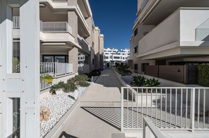 Image No.34-3 Bed Apartment for sale