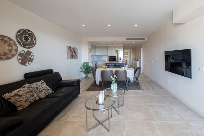 Image No.8-3 Bed Apartment for sale