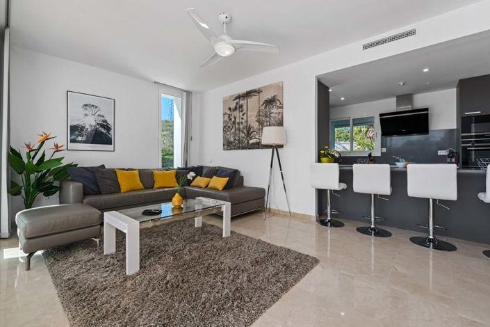 Image No.11-2 Bed Apartment for sale