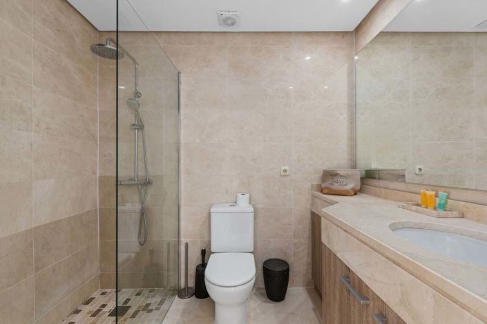 Image No.19-2 Bed Apartment for sale