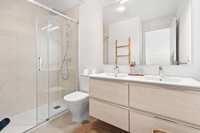 1447-659631-78d1f4f8b6655591b02d22fabb36a692d