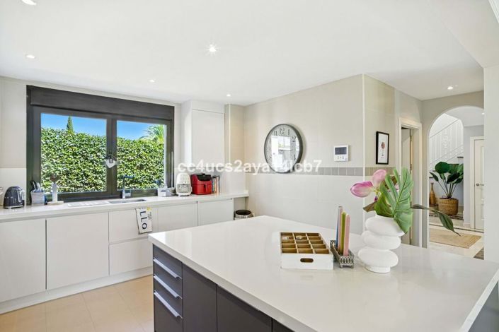 Image No.19-Villa de 3 chambres à vendre à Estepona