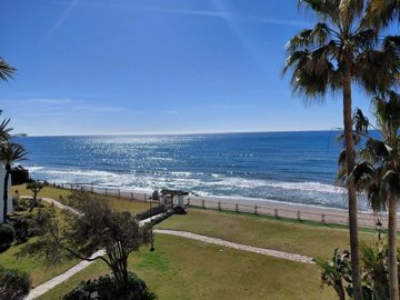 1447-662371-78d1f4f8b6655591b02d22fabb36a692d