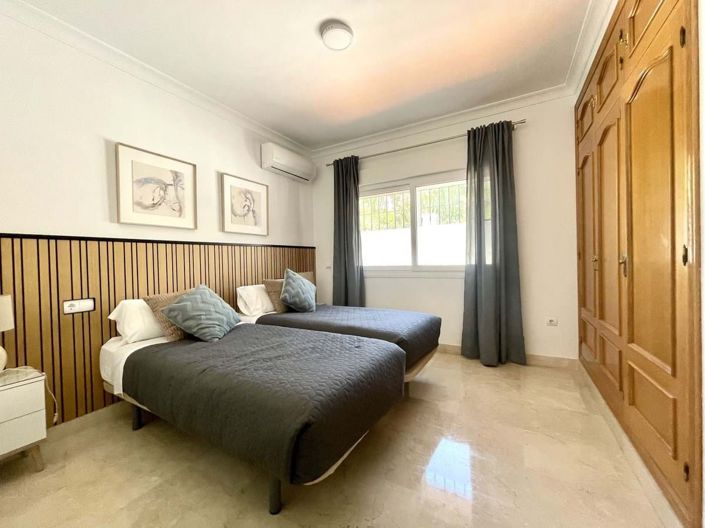 Image No.33-4 Bed Villa for sale