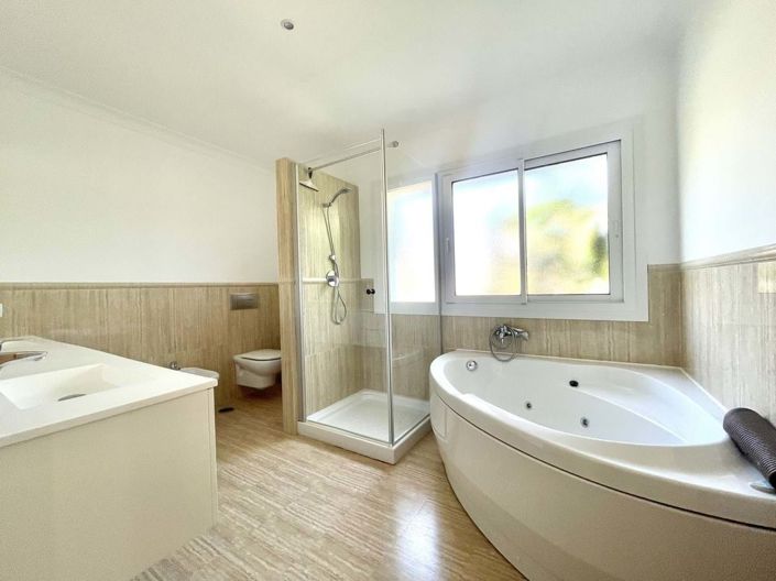 Image No.43-4 Bed Villa for sale