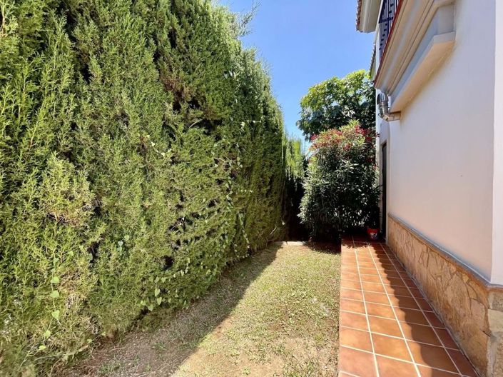 Image No.52-4 Bed Villa for sale