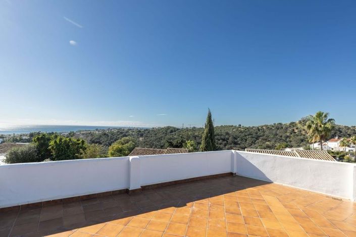 Image No.22-2 Bed Apartment for sale