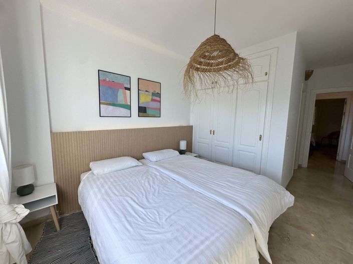 Image No.23-2 Bed Apartment for sale