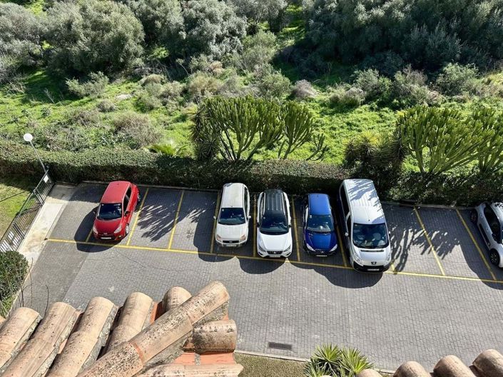 Image No.40-2 Bed Apartment for sale