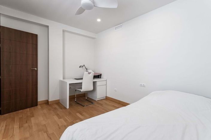 Image No.12-2 Bed Penthouse for sale