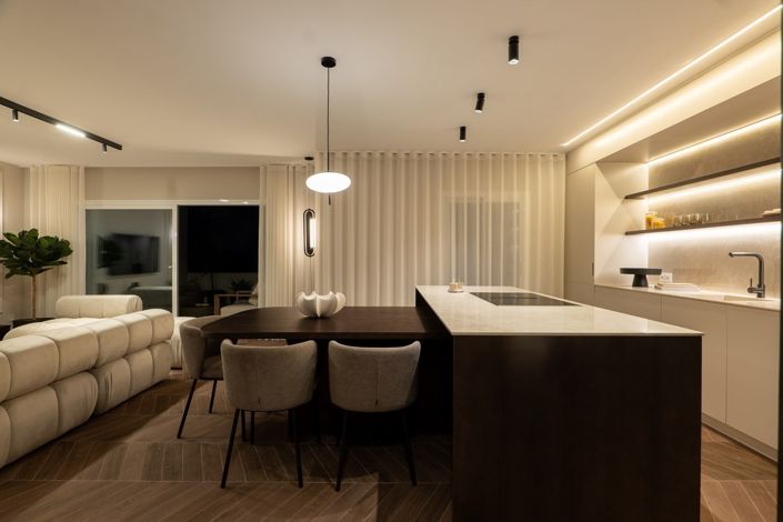 Image No.21-3 Bed Penthouse for sale