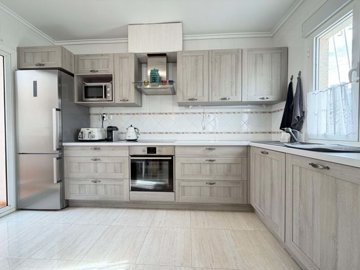 1447-662603-78d1f4f8b6655591b02d22fabb36a692d