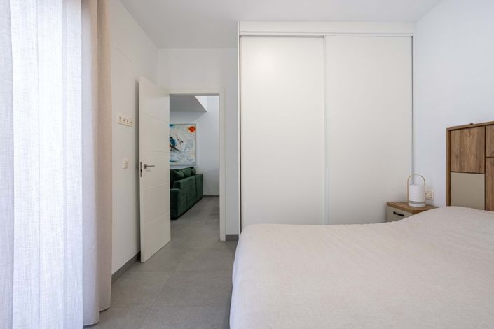 Image No.13-3 Bed Villa for sale