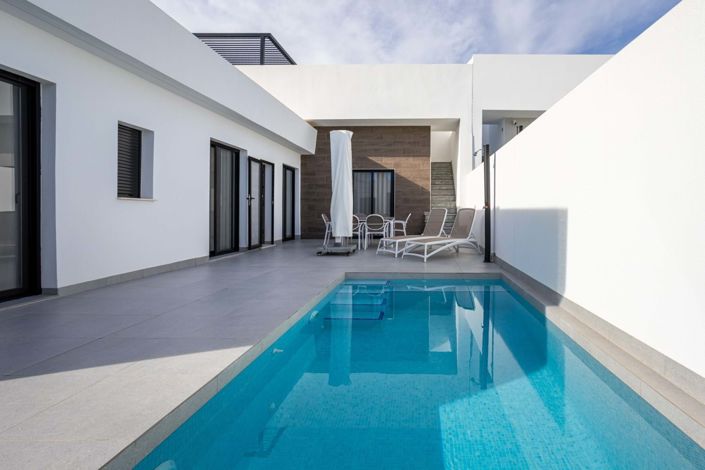 Image No.32-3 Bed Villa for sale