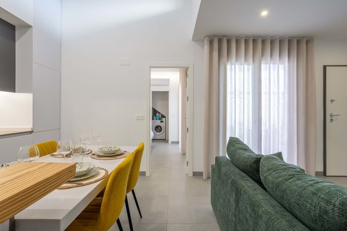 Image No.5-3 Bed Villa for sale